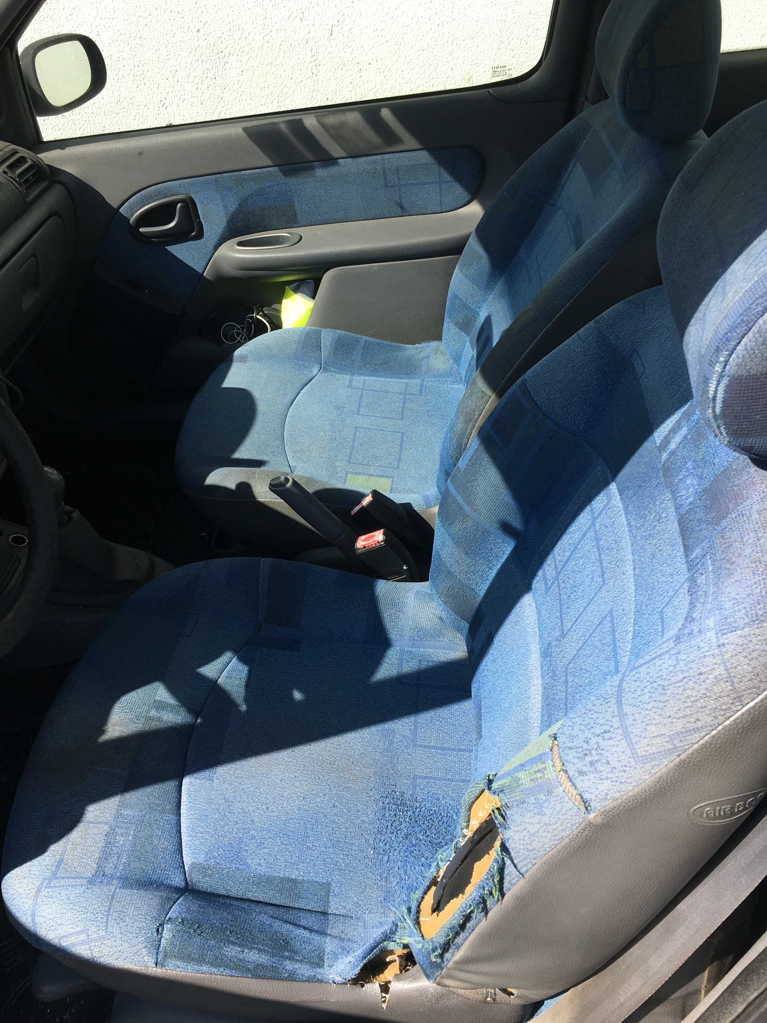 Renault Clio gasolina - PREÇO FIXO