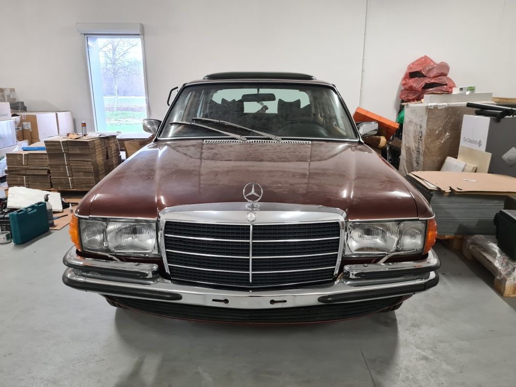 Mercedes w116 450 SEL