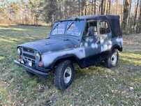 UAZ 4x4 7-osobowy