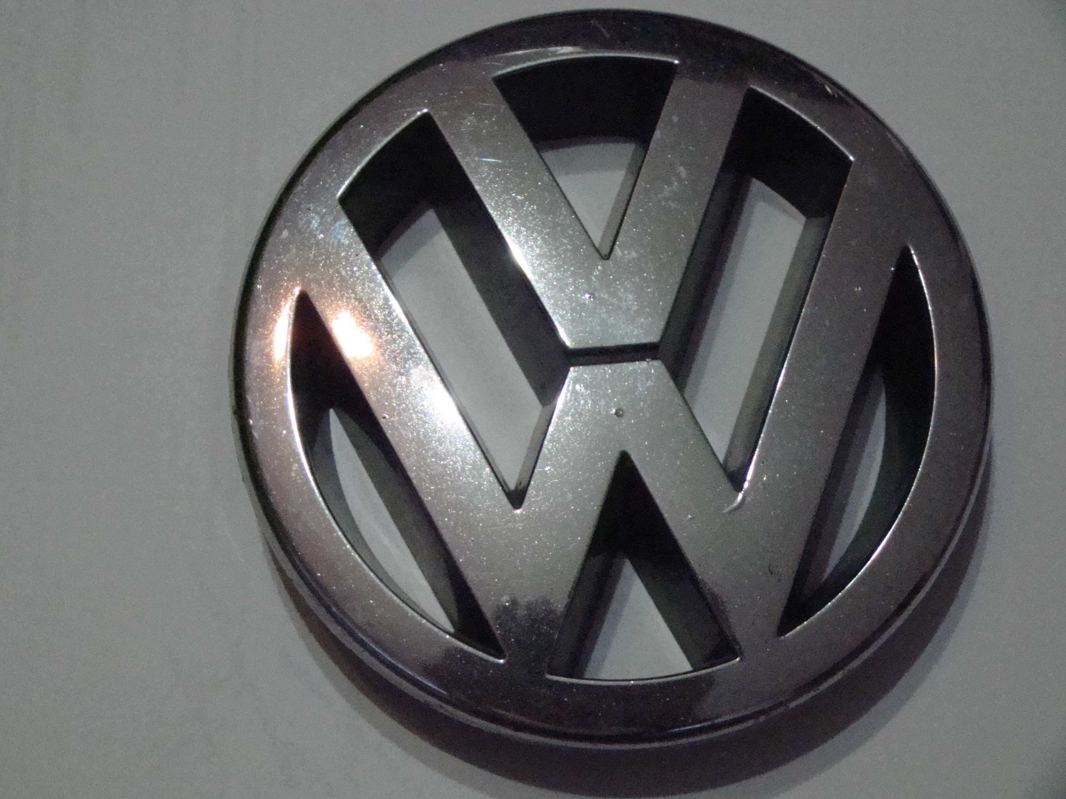 Logo (znaczek grill przód ) VW Golf V  Oryginal