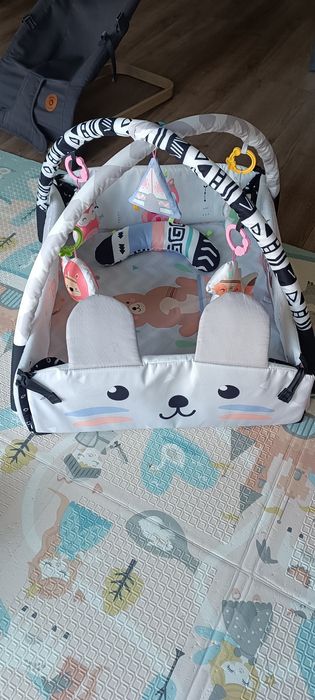 Ubranka/Wyprawka dla dziewczynki 56-68