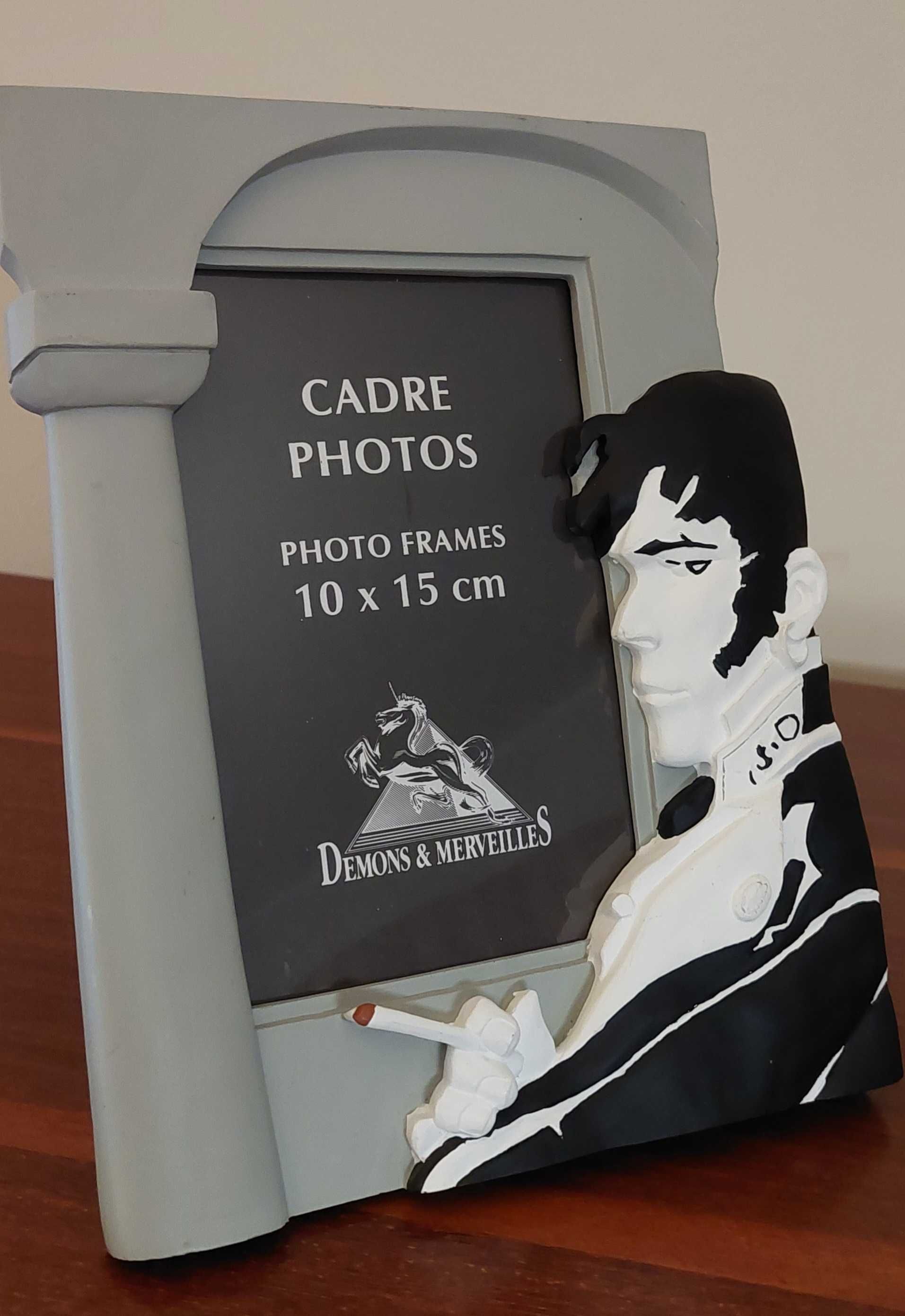 Corto Maltese. Moldura