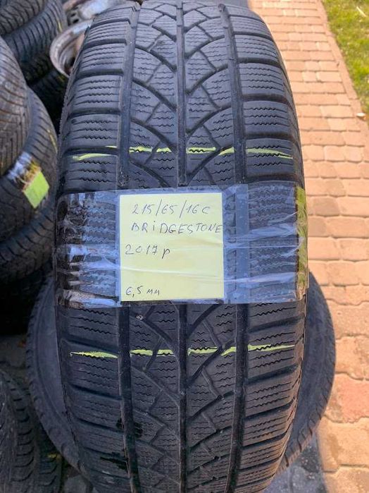 шини скати колеса 215 65 16С Bridge Stone 6.5 mm 2017 p 2 шт зима