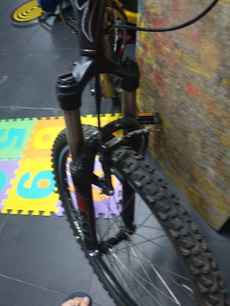 Specialized com algum uso