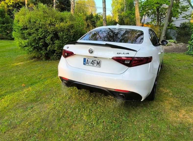 alfa romeo giulia бампер запчасти GIULIA разборка шрот детали решетка
