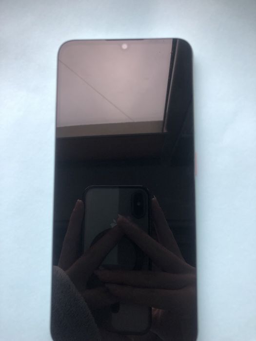 Продам талефон ZTE Blade A35