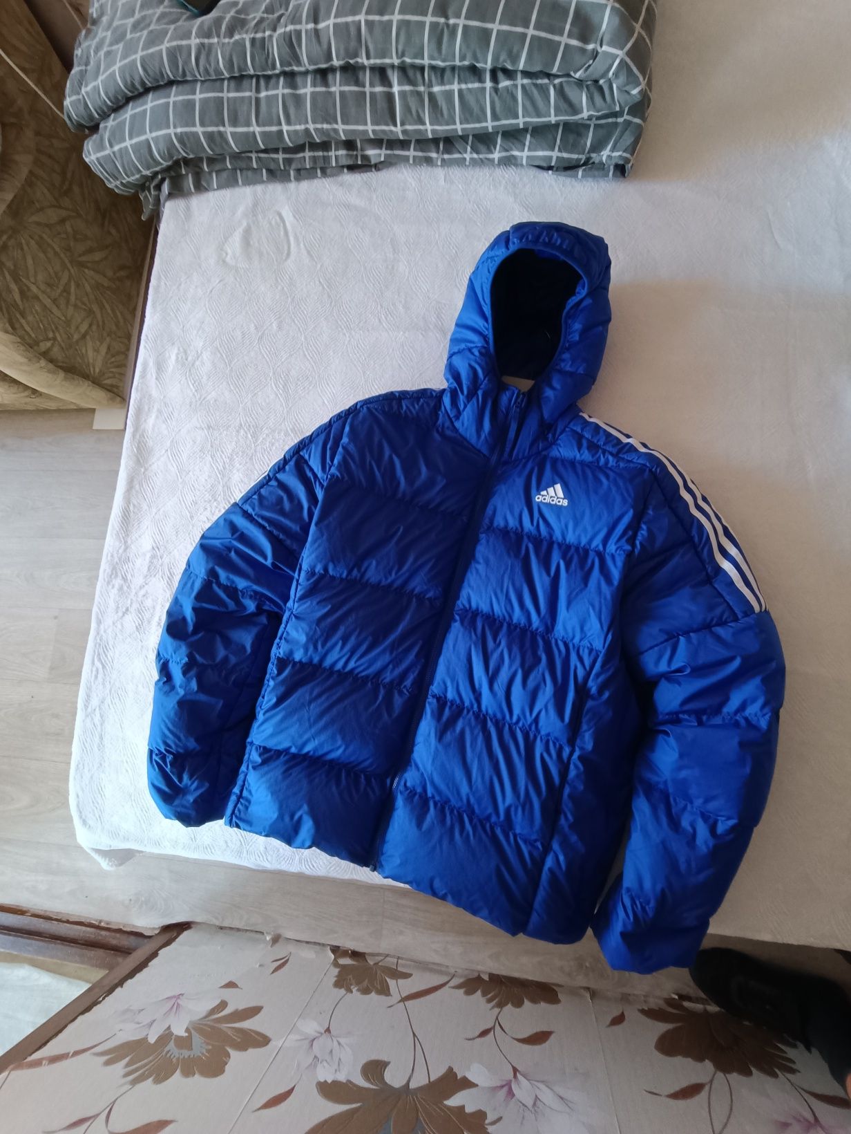 Куртка пуховик Adidas (евро-зима)