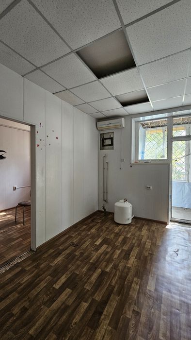 Помещение с отдельным входом около 50 м/кв. От Собственника