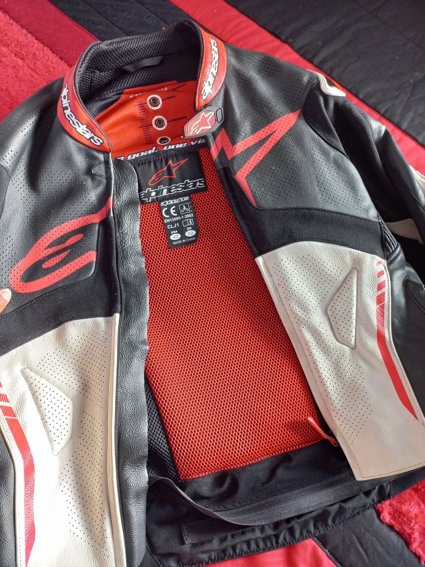 Casaca alpinestars e luvas GP plus msm marca