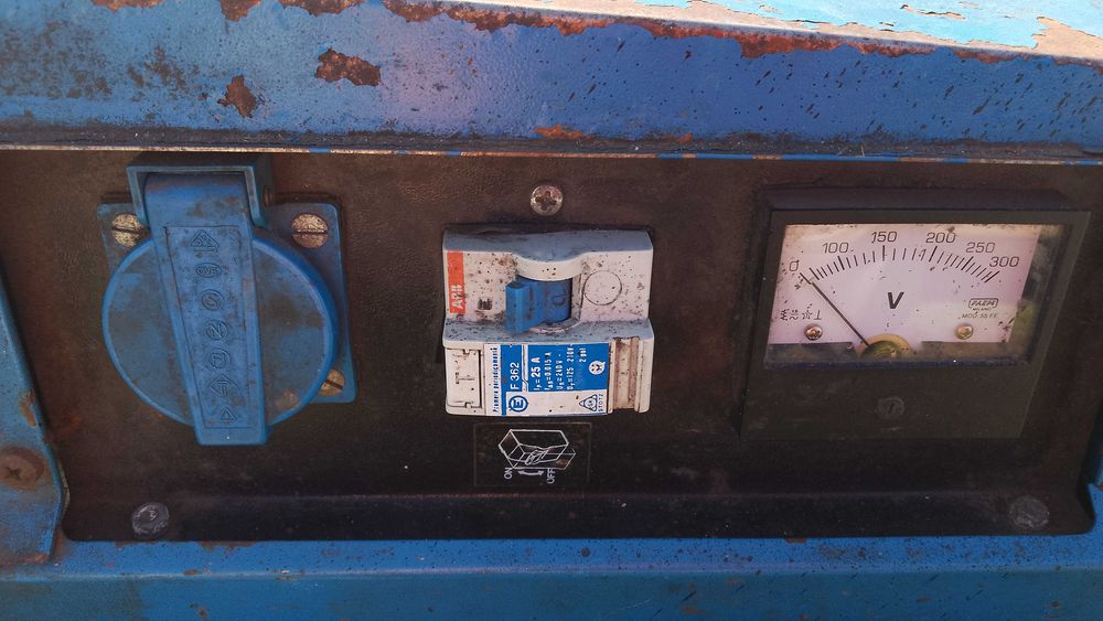 Generator prądu z spawarką