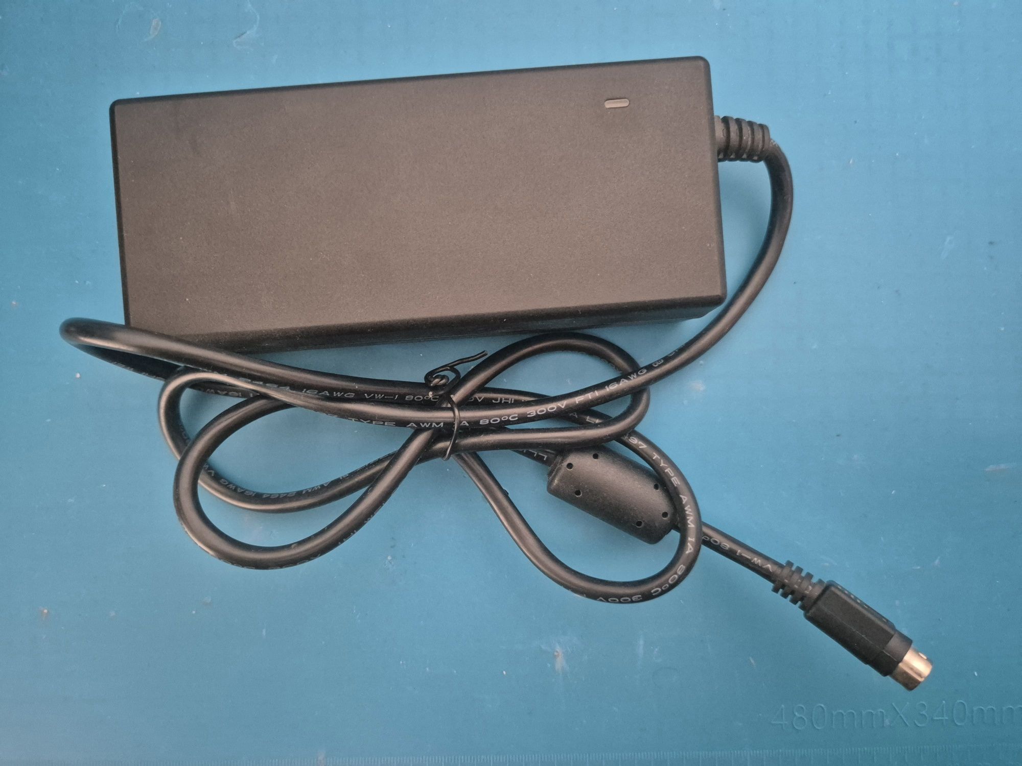 Блок живлення до Synology LTE100E-S2-1 12V 8.33A 100W