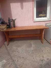 Деревянный стол для двора