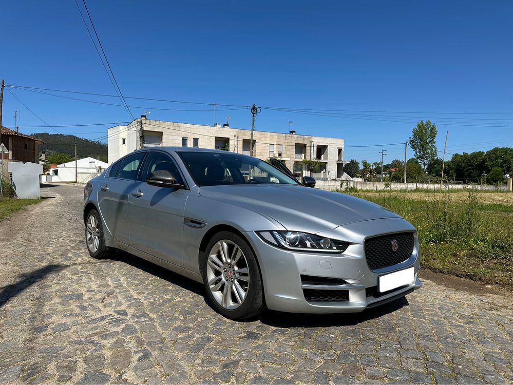 Jaguar Xe 2.0 Prestige