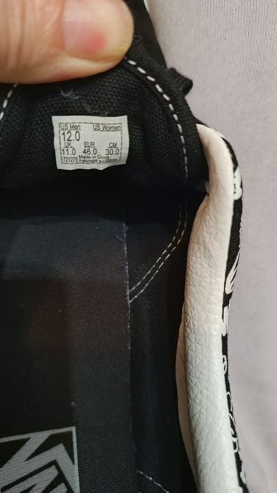 Sprzedam używane męskie buty Vans Era