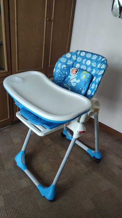 Chicco стілець для годування дитини 6-36 місяців