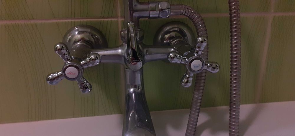 Bateria retro wannowa ścienna z prysznicem -Olsztyn