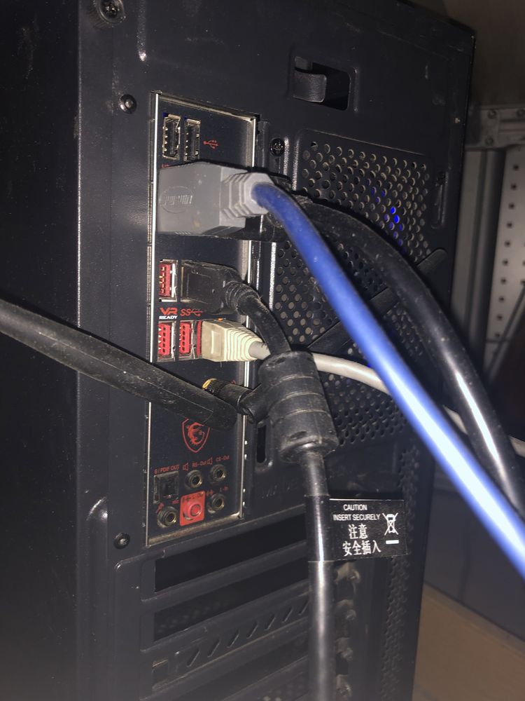 Компʼютер i9 9900, 32Gb, SSD 500Gb.