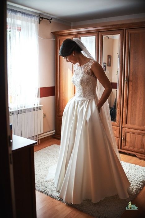 Suknia ślubna "Luthien" firmy Afrodyta r.38