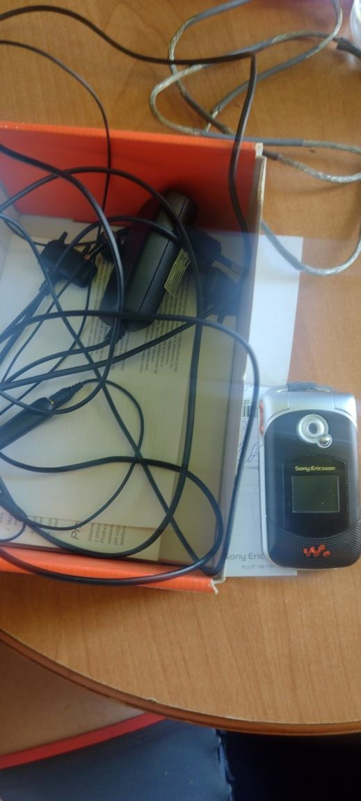 Sony Ericsson w300 unikat caly komplet bez simlocka