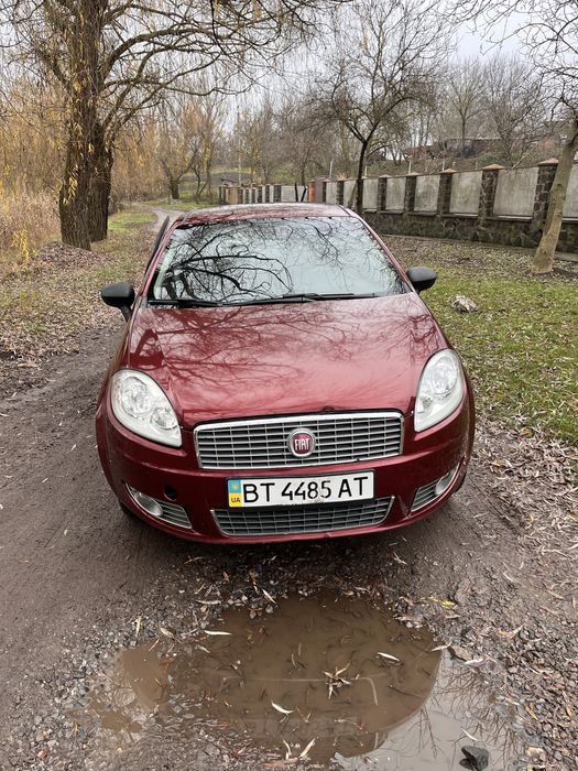 Fiat Linea 2009 р. • 1.4 бензин • Механіка