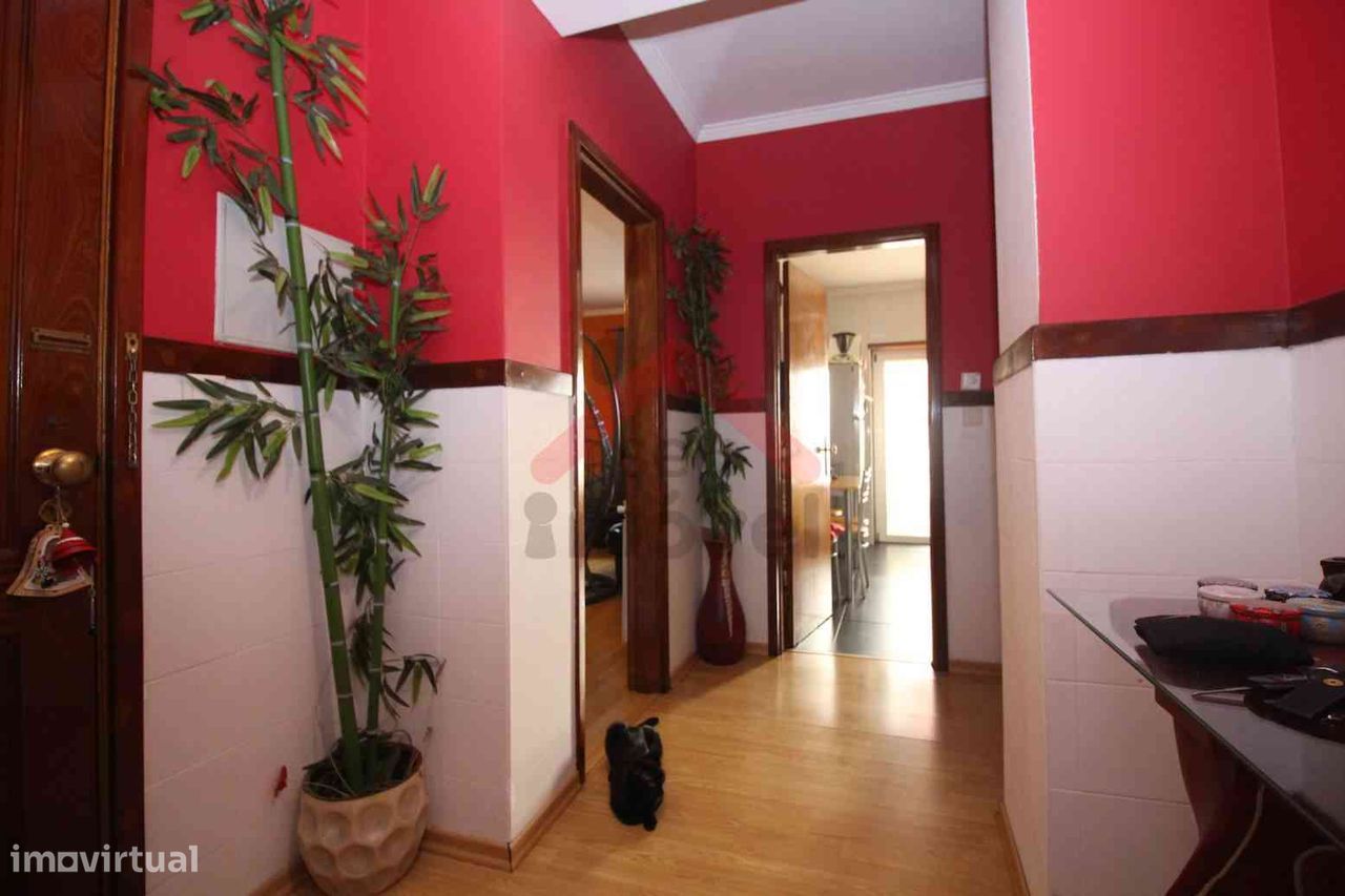 Apartamento com grande  terraço.