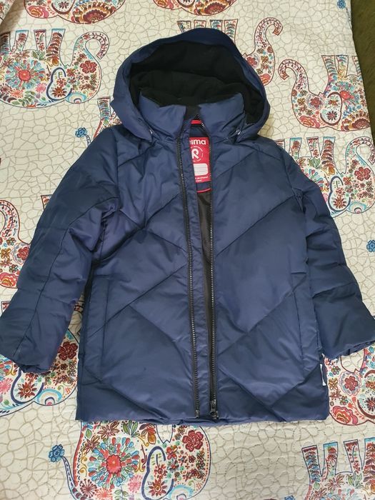 Reima 122 пуховик , куртка