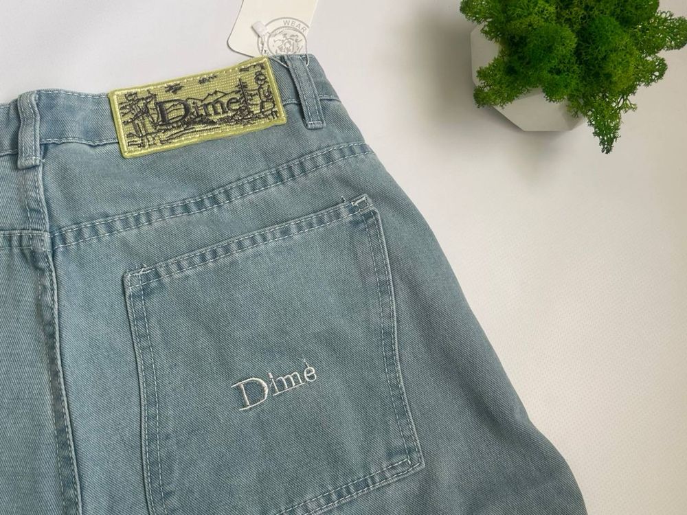 В наявності в Україні шорти Dime