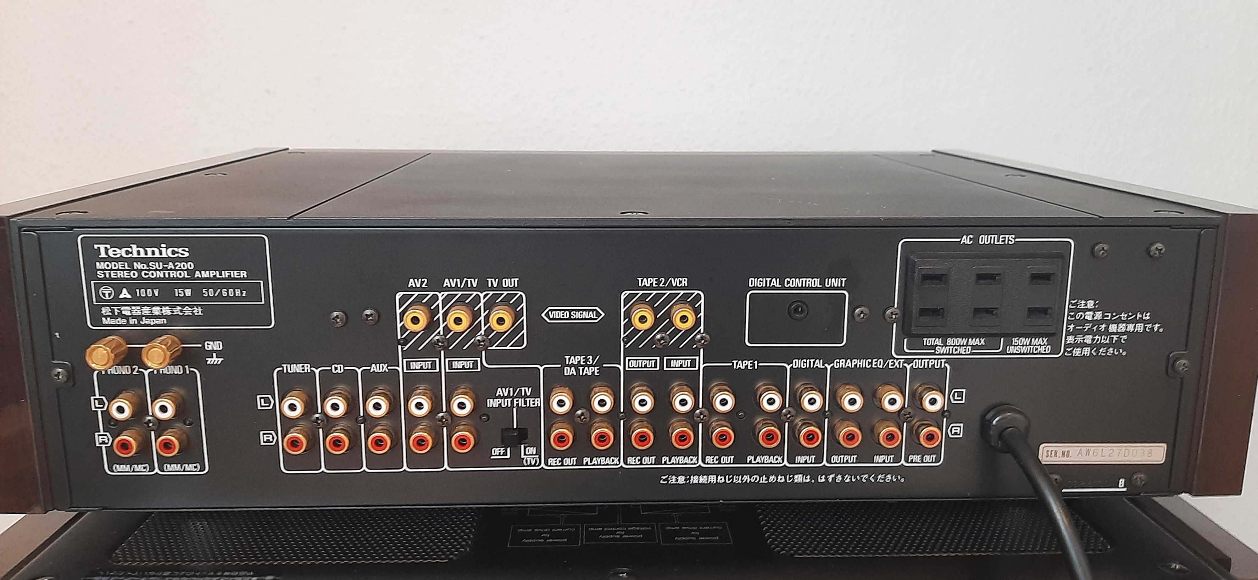 Technics SE-A100, SU-A200,SL-P550