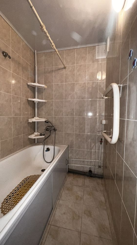 Продам 1к кв. Бульвар Дмитра Антоновича Бульвар Грицевца Горизон