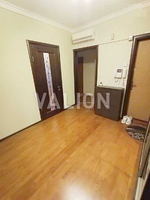 Продам 3к квартиру, ремонт, вул. Симиренка 22Б, Борщагівка, Святошин