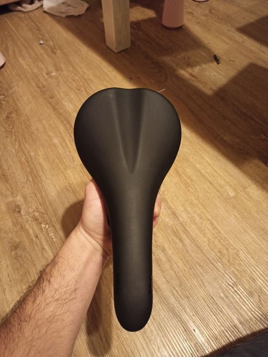 Jak NOWE Siodełko Fabric Scoop