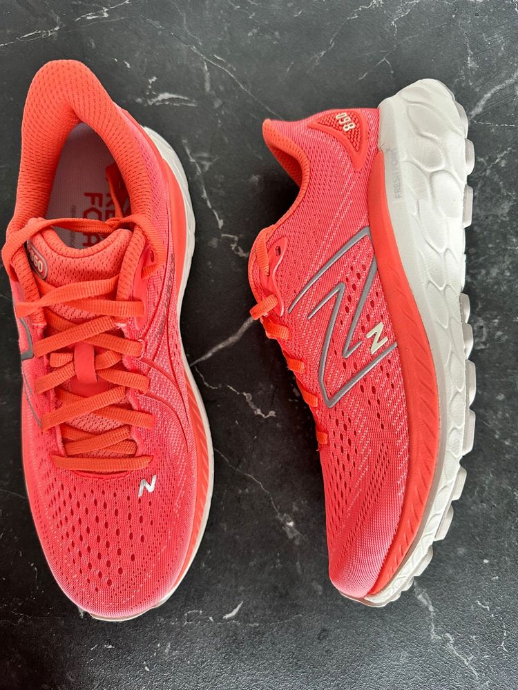 New Balance W860v13 “Red / White” | Rozmiar 38 EU | Nowe, oryginalne