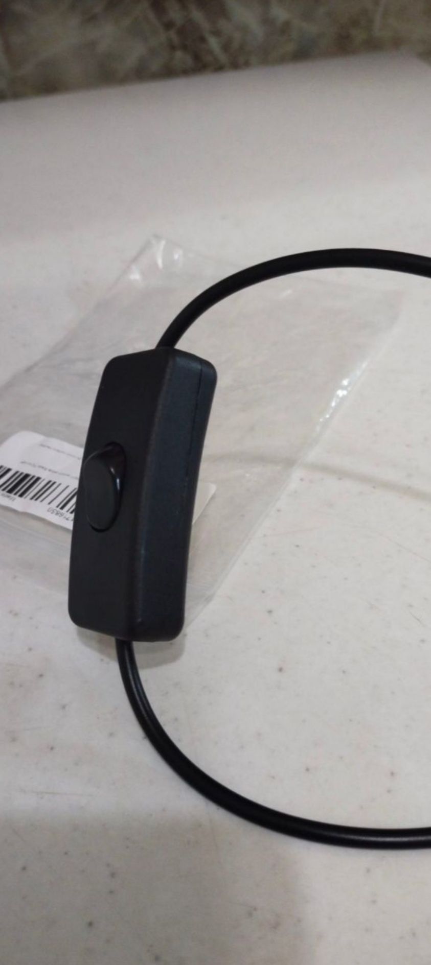 USB кабель(мама-папа) с кнопкой "вкл/выкл".