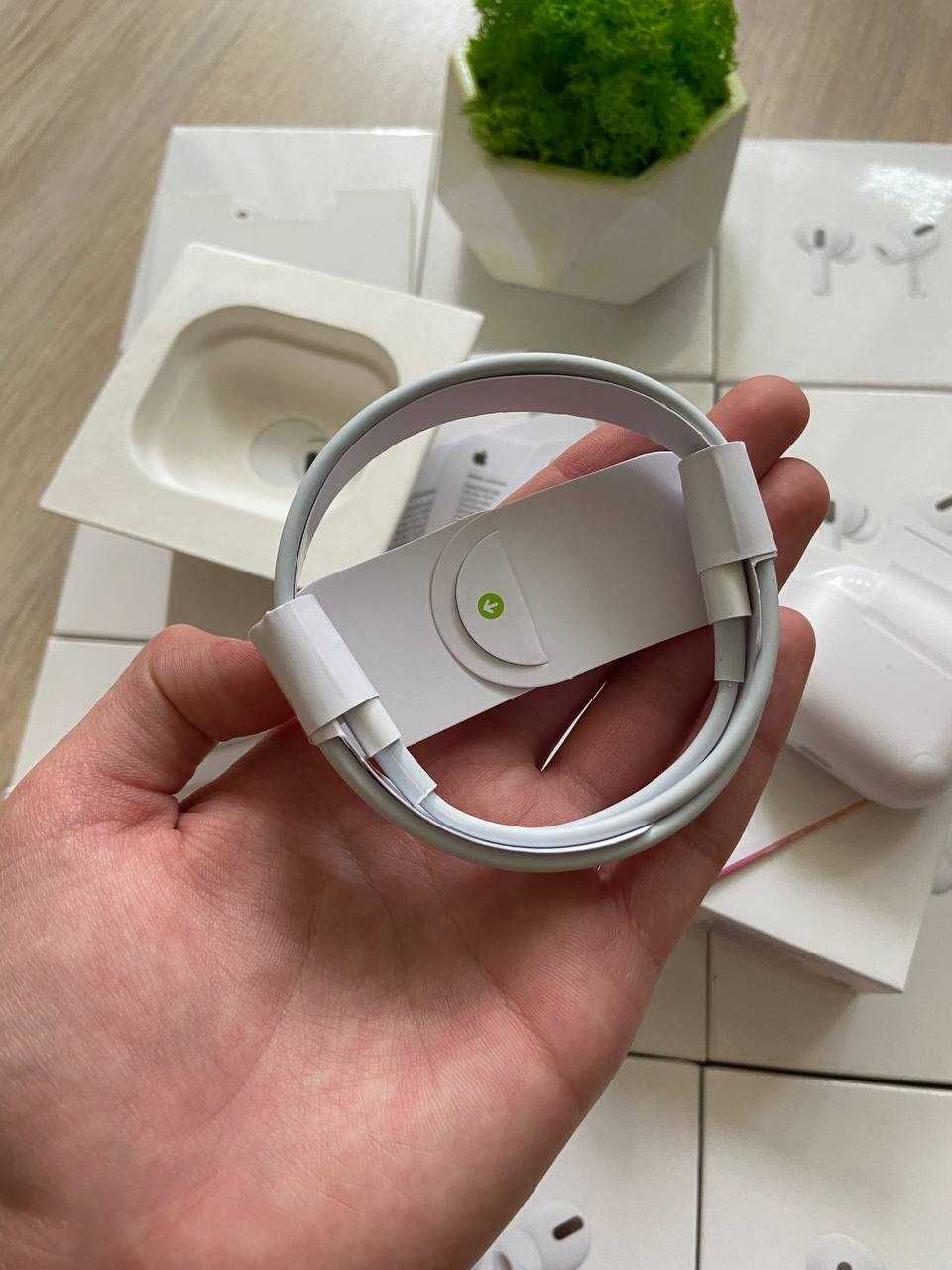 AirPods 3 LUX version