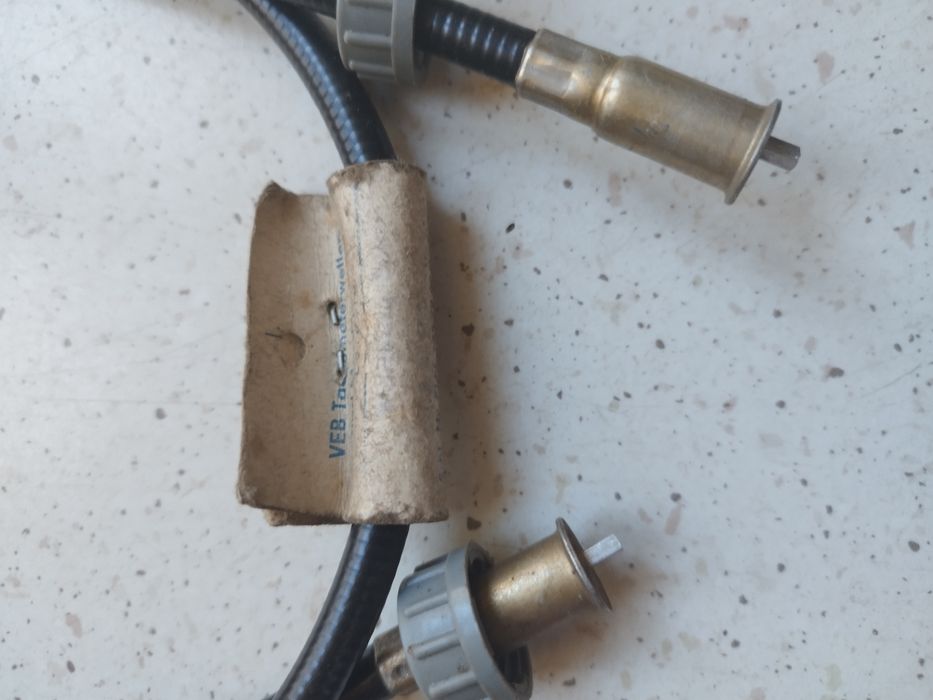 Stare części Prl cylinderki i inne drobiazgi