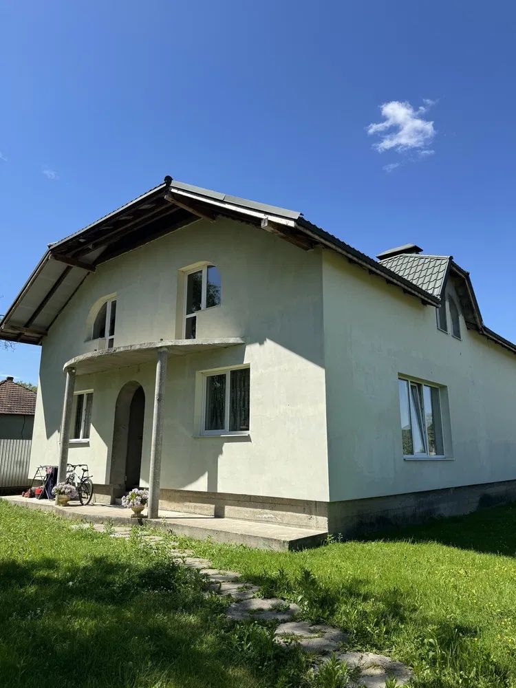 Продаж будинку. 20 хв їзди від Ужгорода
