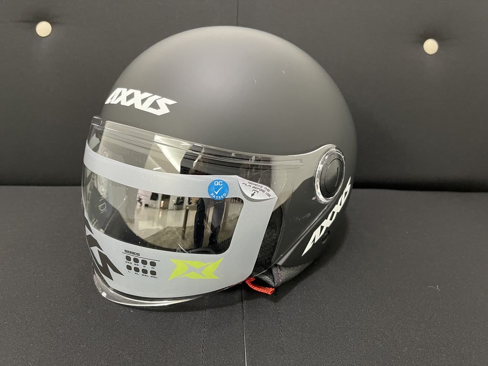 Capacete Jet AXXIS SQUARE SOLID novo