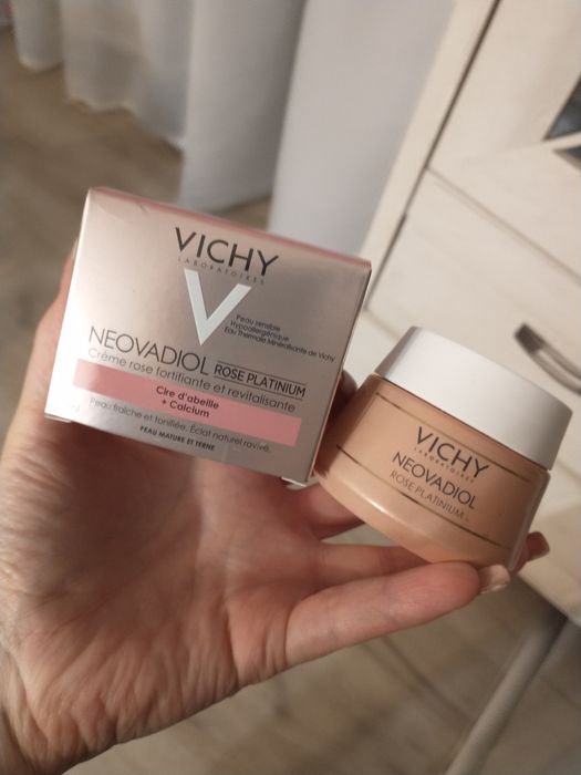 Nowy krem Vichy neovadiol 50 ml