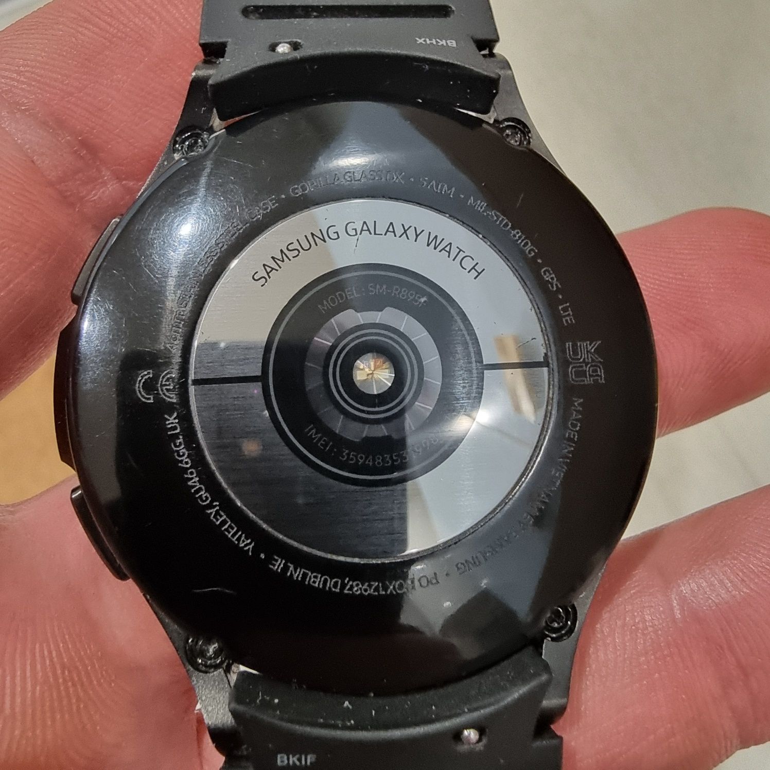 Galaxy Watch 4 Classic 46mm eSIM (SM-R895F)