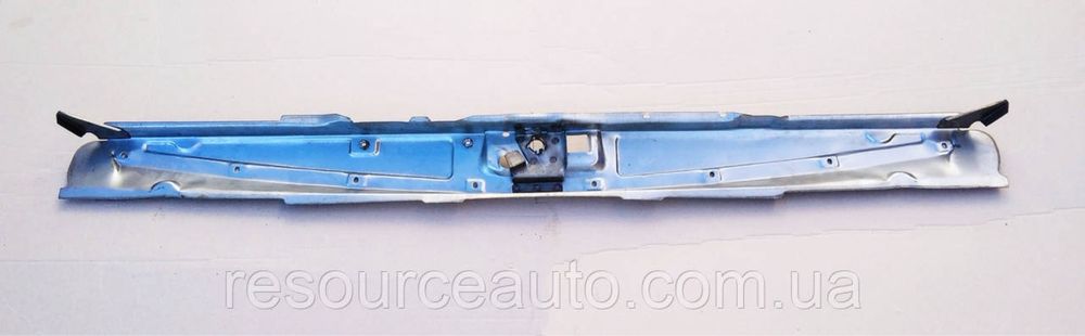 передня панель рами радіатора для ВАЗ 2114.