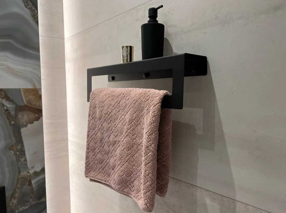 полиця, вішалка для рушника