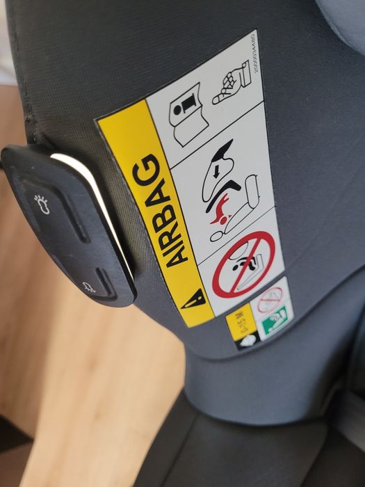 Fotelik samochodowy Britax Dualfix iSense Midnight Grey z bazą