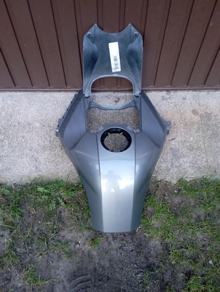 Nakładka,plastik zbiornika paliwa Bmw K1200GT 06/08r