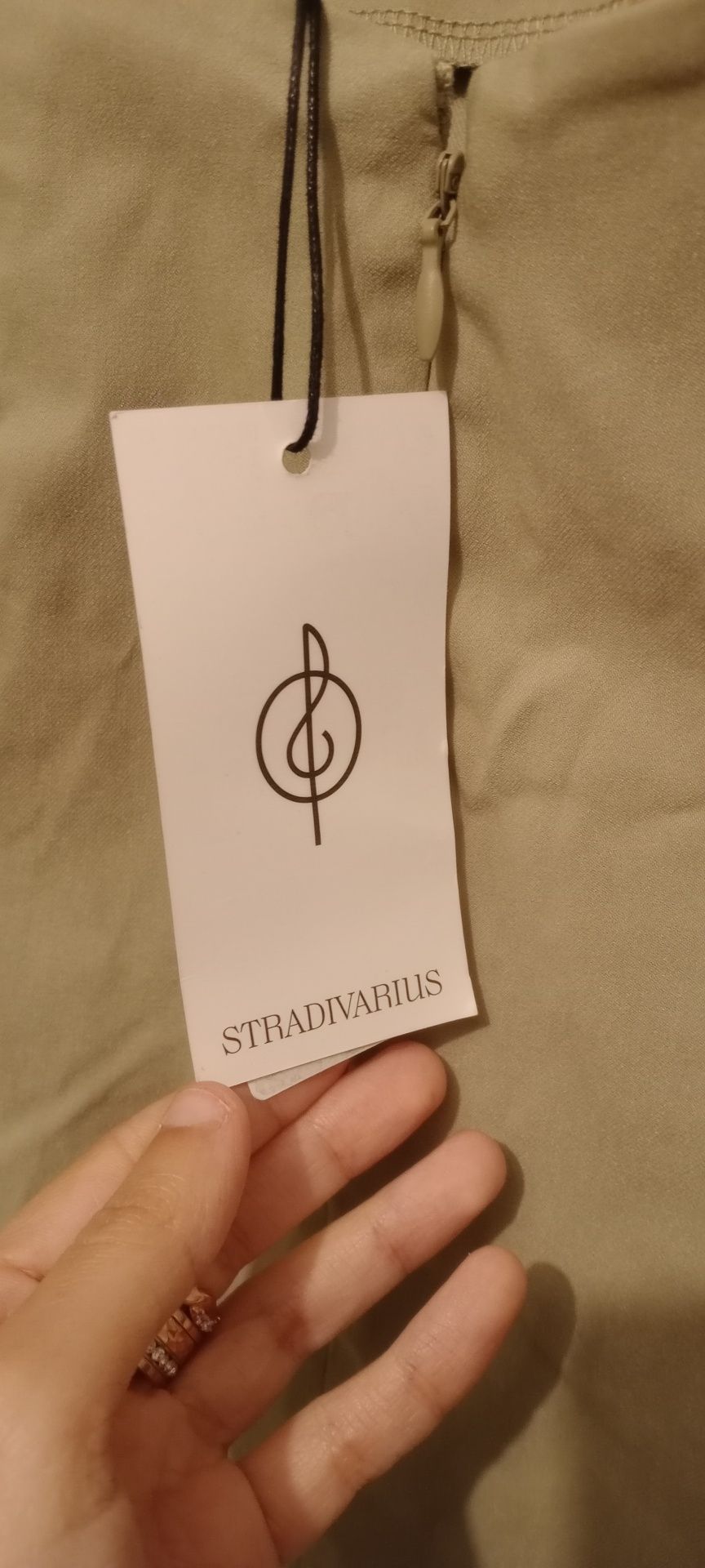 Vestido Stradivarius