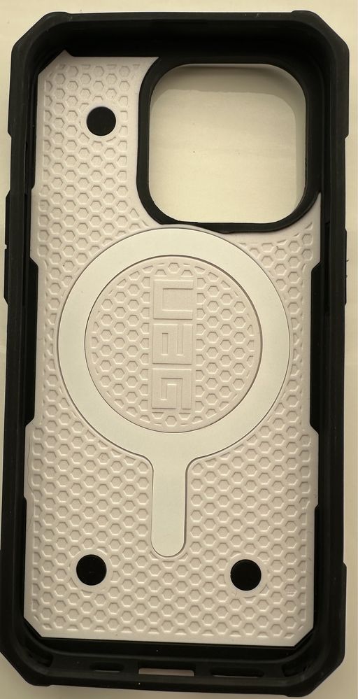 Чехол iPhone 14 pro Rock, UAG