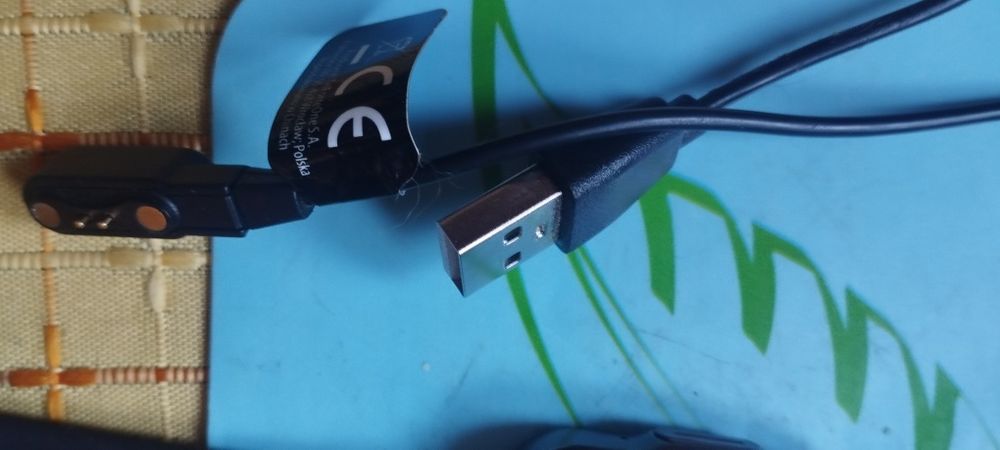 Smartwatch męski FOREVER.