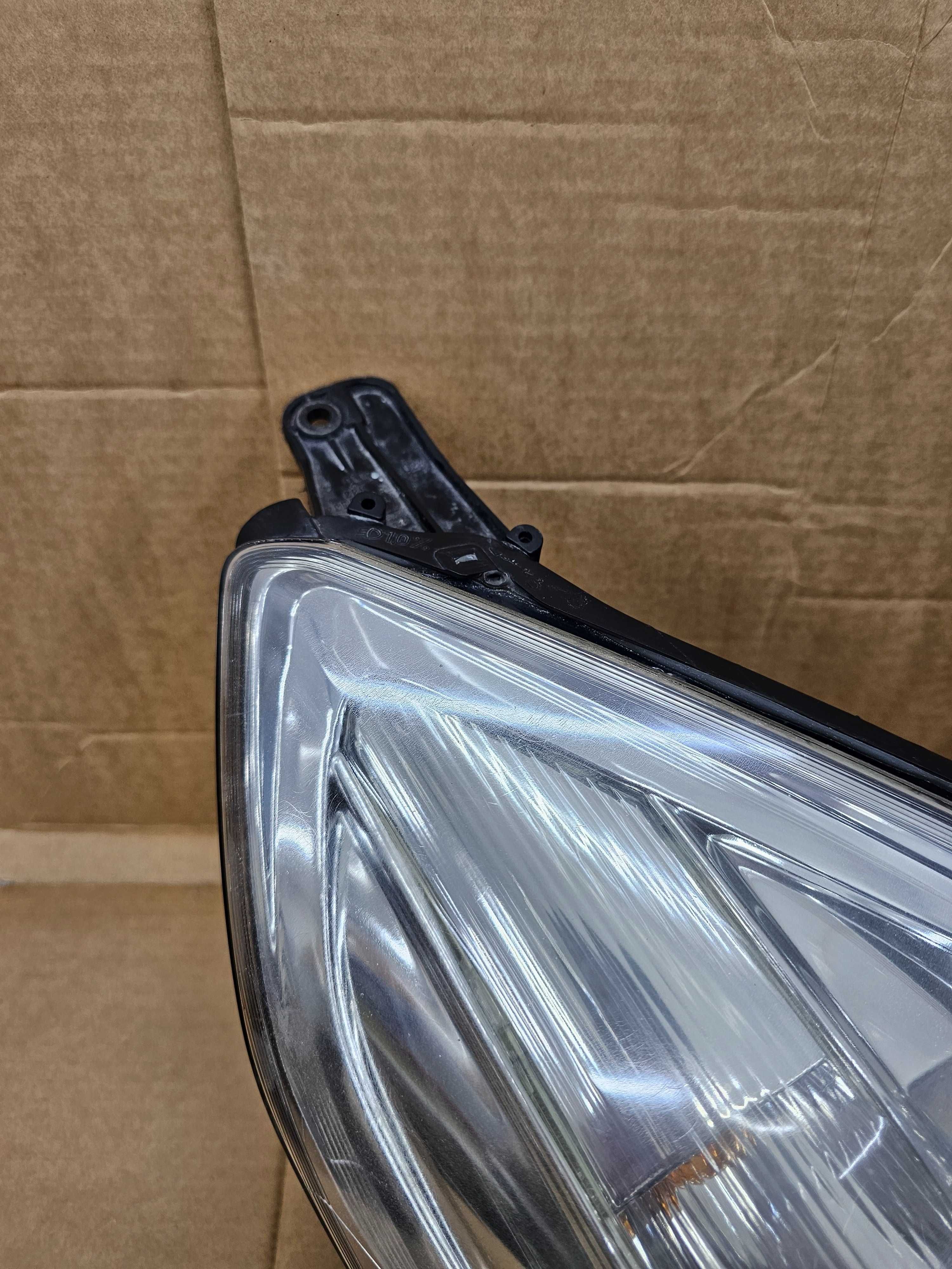 Reflektor Prawy Opel Vectra C Lift Xenon Skrętny