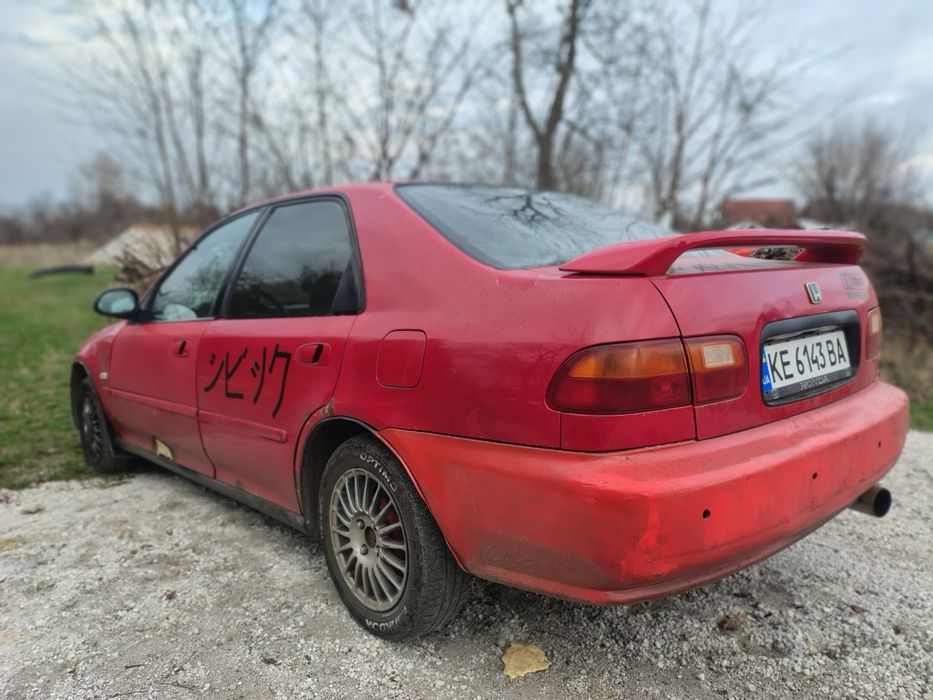 Honda Civic 1.5 V-Tec городская зажигалка