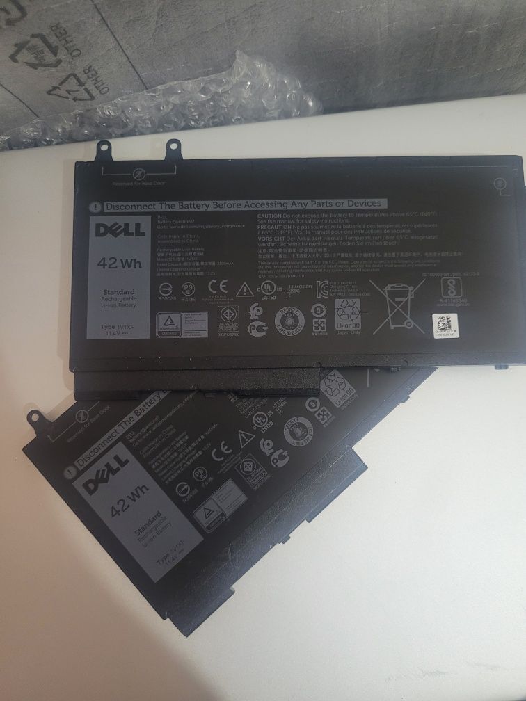 Батарея Dell Latitude 5400 1V1XF 5410 акумулятор 5500 42Wh Dell 5510