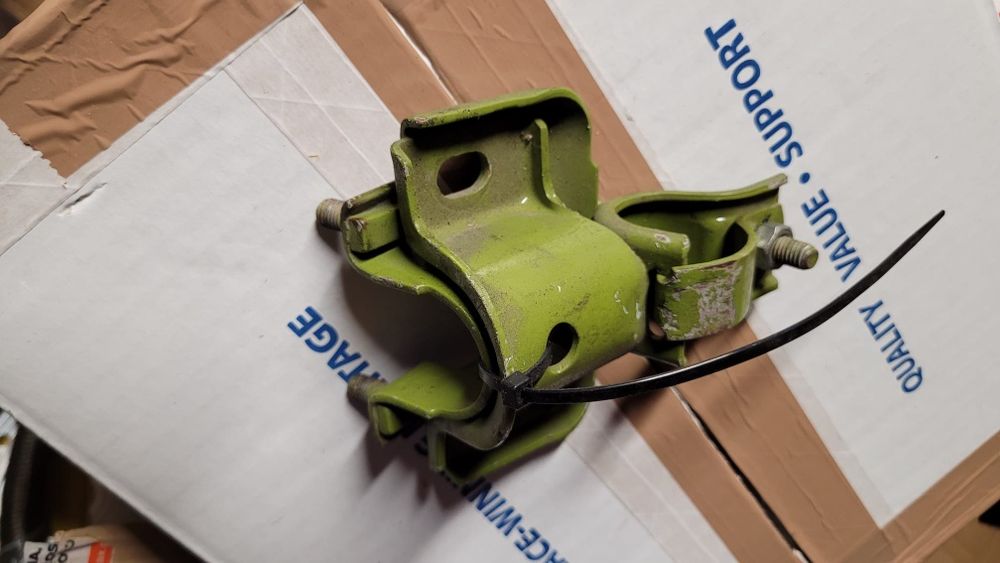 Mocowania stabilizatora VW Golf 1